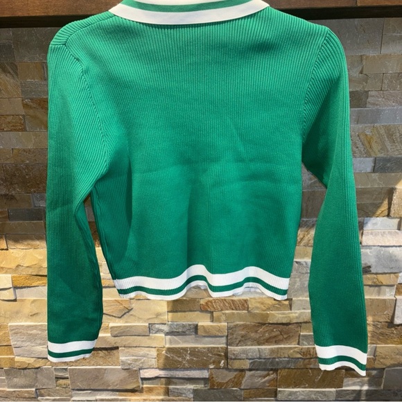 JOLIE & Joy  GREEN XL  JR. MONOGRAM A RIBBED CROPPED PREPPY PULLOVER - Picture 10 of 13